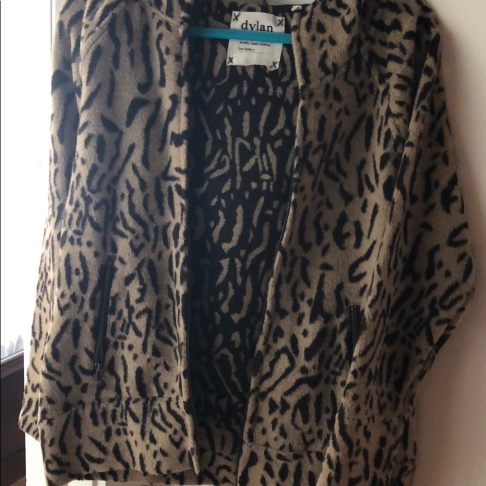Dylan Leopard Jacket Size Small